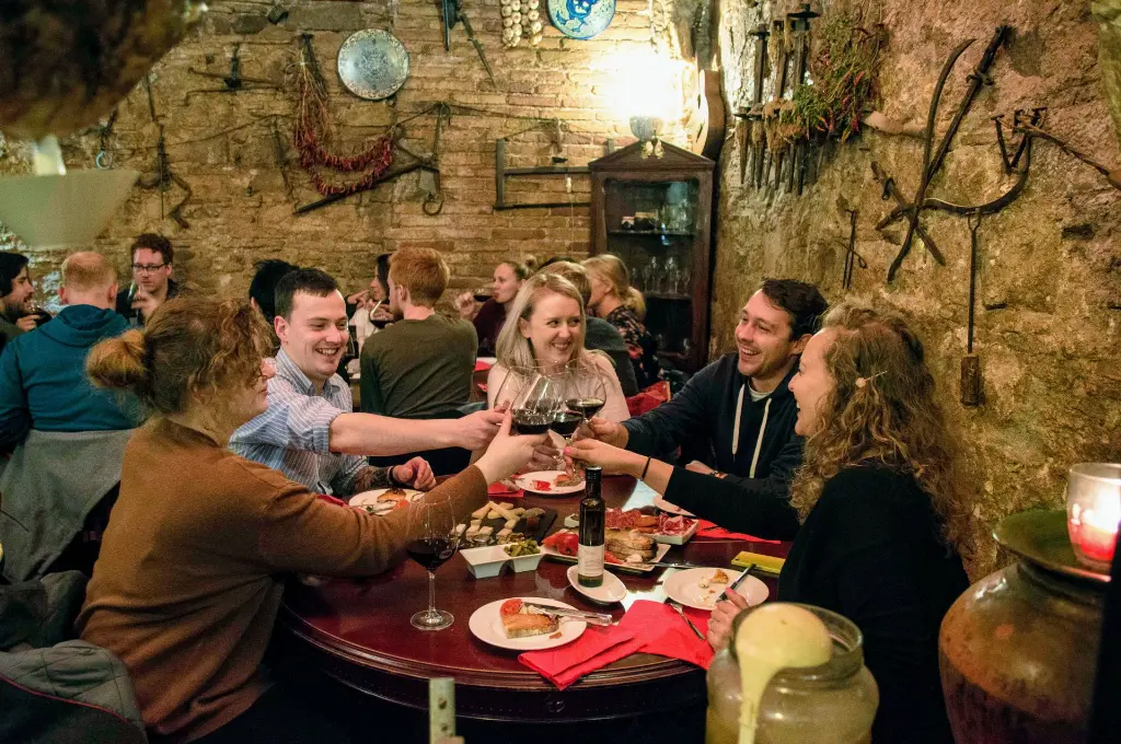 Appetite_and_other_stories_wanderbeak_foodtours-57.webp